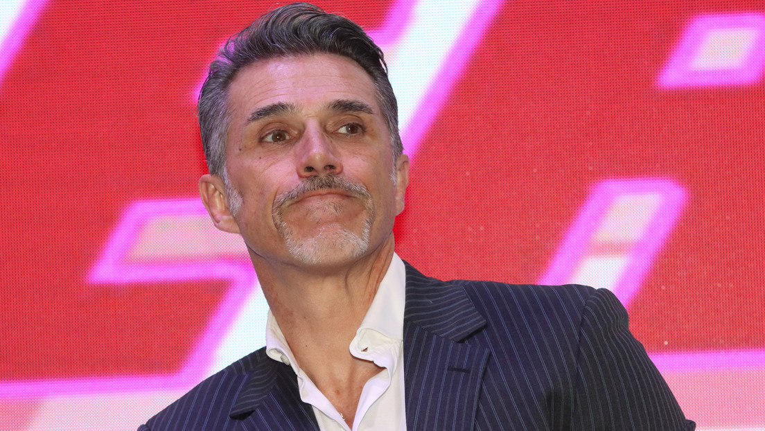 Diputado mexicano solicita permiso para reality show